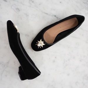 Beautiful Zara bumblebee velvet ballerina flats